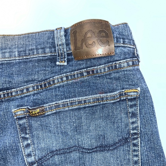 Lee Straight Leg Jeans Medium Dark Wash Denim Size 44X30 - Picture 5 of 9